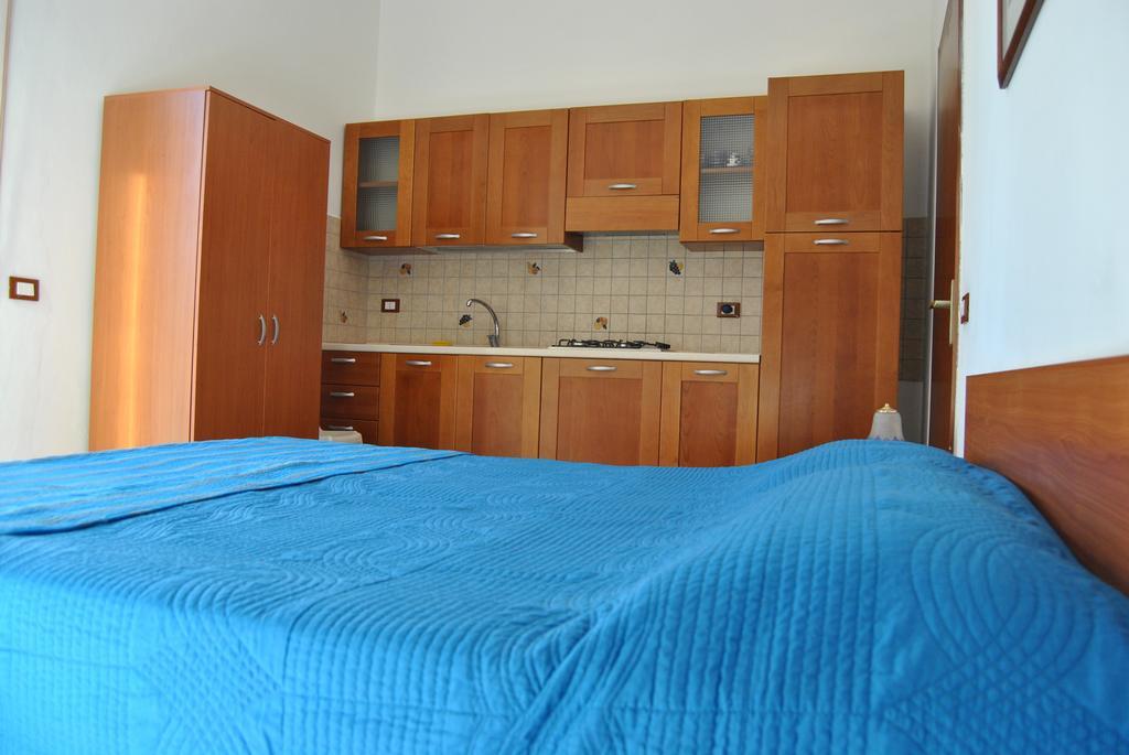 La Rosa Del Deserto Bed & Breakfast Scicli Rom bilde